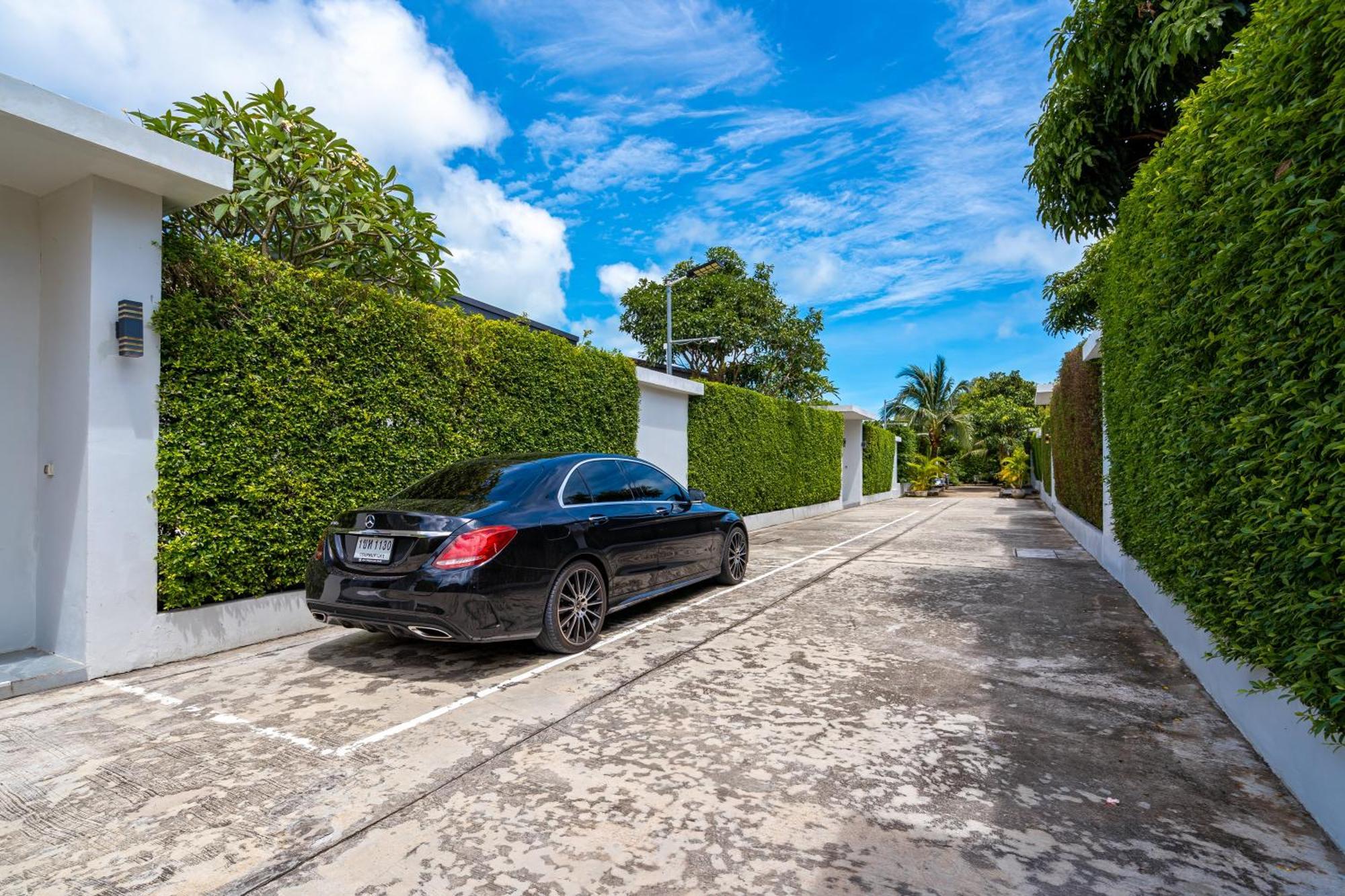 Phuket La Siesta Pool Villas & Pool Access Rooms Nai Harn Exterior foto